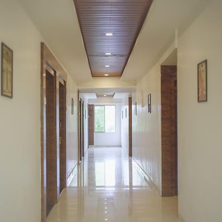 White House Beach Resort Nagaon  Eksteriør billede