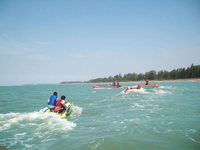 White House Beach Resort Nagaon  Eksteriør billede